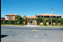 Grand Manor Motor Inn - Accommodation Resorts