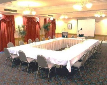 Brassey Of Canberra - Accommodation Resorts 1