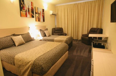 Adelaide Granada Motor Inn - Accommodation Resorts 0
