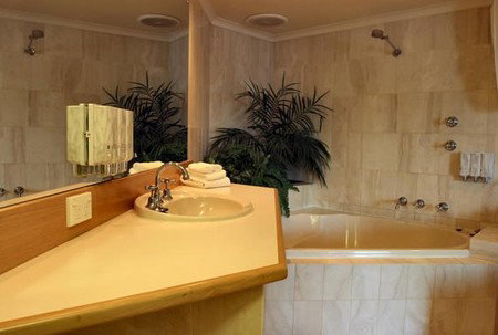 The Esplanade Motor Inn - Accommodation Resorts 3