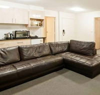 The Statesman Hotel - Accommodation Resorts