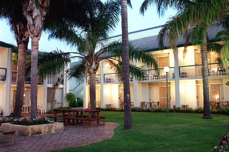 Mandurah Gates Resort - Accommodation Resorts 0