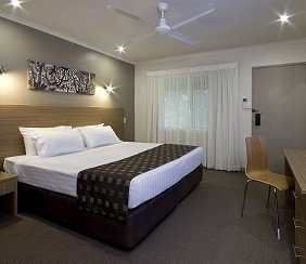 Manunda QLD Accommodation Resorts