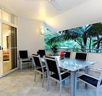 Oasis At Palm Cove - Accommodation Resorts