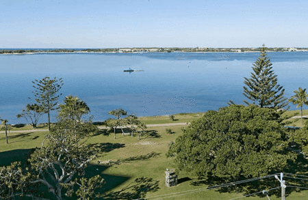 Labrador QLD Accommodation Resorts