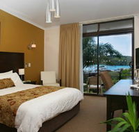 Whale Motor Inn - Accommodation Resorts