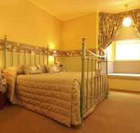 The Russell Hotel - Accommodation Resorts