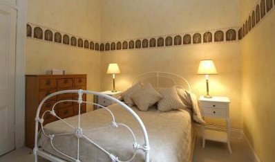 The Russell Hotel - Accommodation Resorts 3