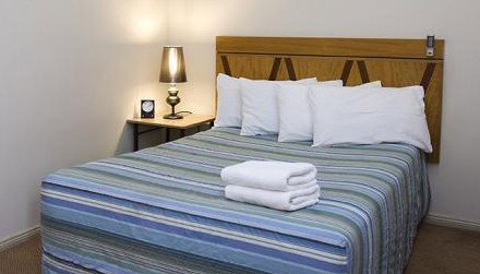 High Cross Park Lodge - Accommodation Resorts 4