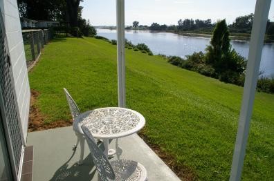 Colonial Court Motor Inn - Accommodation Resorts 1