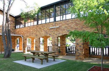 Maclin Lodge Motel - Accommodation Resorts 1