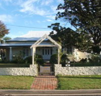 Annas Place - Accommodation Resorts