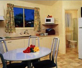 Melaleuca Caravan Park - Accommodation Resorts 1