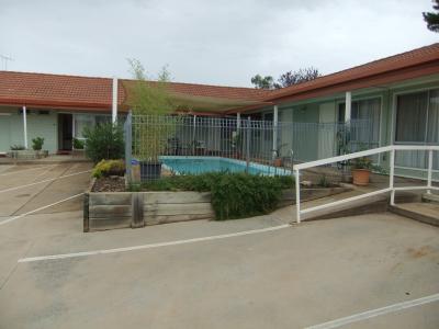 Country Comfort Cowra Countryman Motor Inn - Accommodation Resorts 3