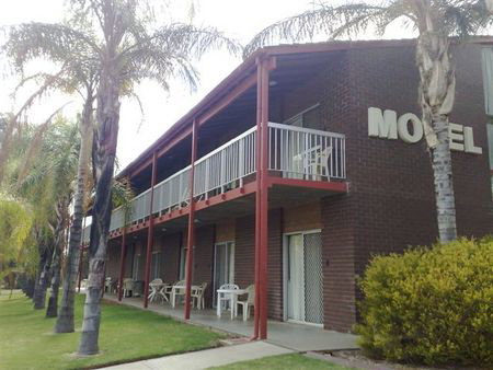 Barmera SA Accommodation Resorts