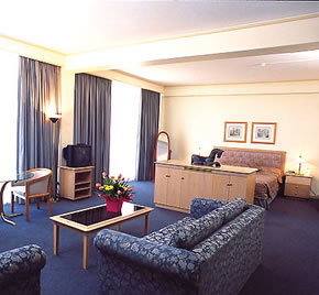 Chifley On South Terrace - Accommodation Resorts 1