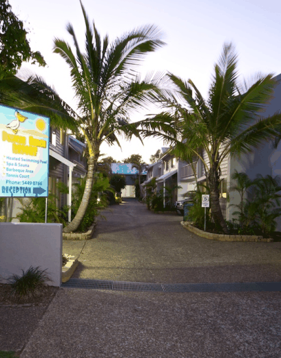 Pelican Beach Resort - Accommodation Resorts 5