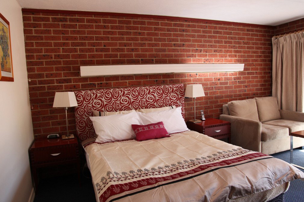  Accommodation Resorts
