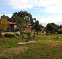 Lakes Entrance Country Cottages - Accommodation Resorts