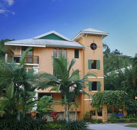 Martinique On Macrossan - Accommodation Resorts