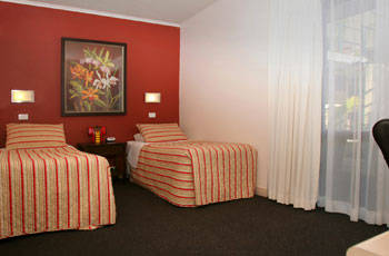 Whale Motor Inn - Accommodation Resorts 5