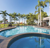 Oaks Oasis - Accommodation Resorts