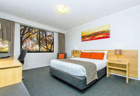 Alpha Hotel Canberra - Accommodation Resorts 3