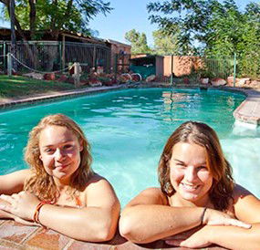 Toddy's Backpackers Resort - Accommodation Resorts 1