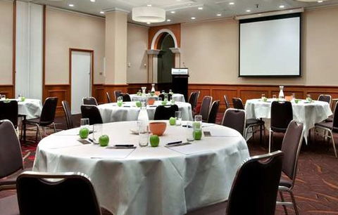 Parmelia Hilton - Accommodation Resorts 4