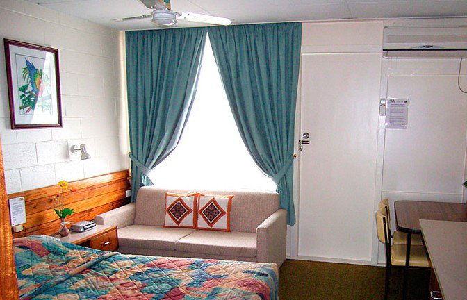 Cornwall QLD Accommodation Resorts