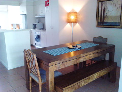 Outrigger Bay Apartments - Accommodation Resorts 10