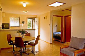Ulonga Lodge - Accommodation Resorts 2