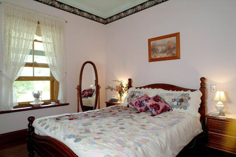 Amanda's Cottage 1899 - Accommodation Resorts 2