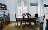 Naracoorte Cottages - Smith Street Villa - Accommodation Resorts 2