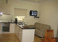 Naracoorte Cottages - MacDonnell House - Accommodation Resorts 3