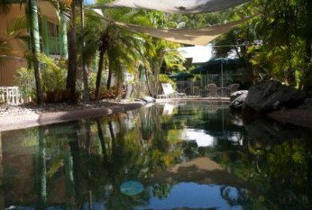 Tropical Nites - Accommodation Resorts 2
