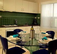 The Charles Robbins - Accommodation Resorts