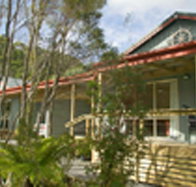 Crays Accommodation - The Esplanade - Accommodation Resorts