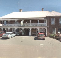 Sheffield Hotel - Accommodation Resorts