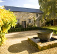 Red Feather Inn - The - Accommodation Resorts