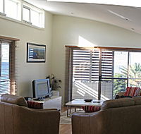 Paradise House - Accommodation Resorts