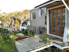 Flotsam Studio - Accommodation Resorts 0