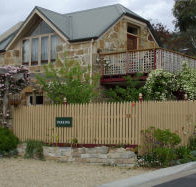 Cascade View Holiday Rentals - Accommodation Resorts