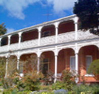 Glen Osborne House - Accommodation Resorts