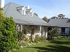 Orford's Sanda House B&B - Accommodation Resorts 0