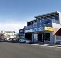 Penguin Waterfront Escape - Accommodation Resorts