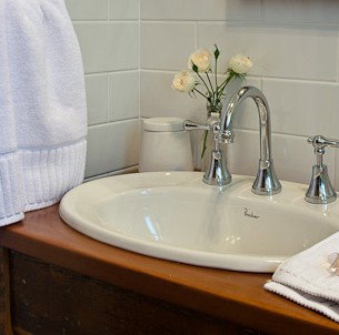 Old Bank B&B - Accommodation Resorts 5