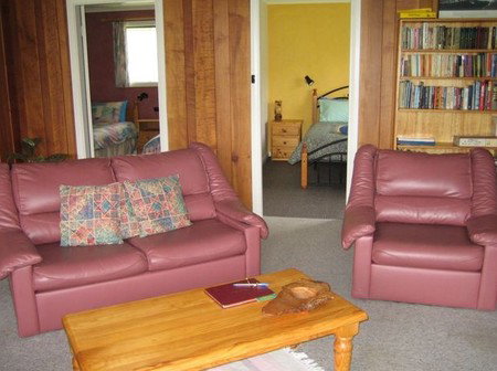 Inala Country Accommodation - Accommodation Resorts 2