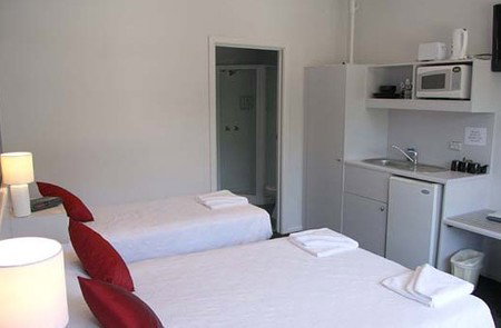 Leisure Inn Waterfront Lodge - Accommodation Resorts 5