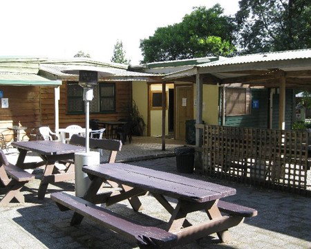 Strahan Backpackers YHA - Accommodation Resorts 5